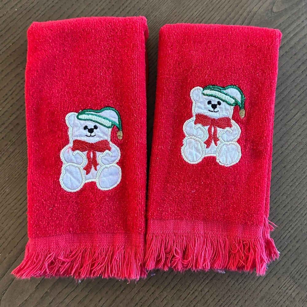 Vintage Christmas Hand Towel Set Red Fringed Embroidered Polar Bear Holiday 2pc